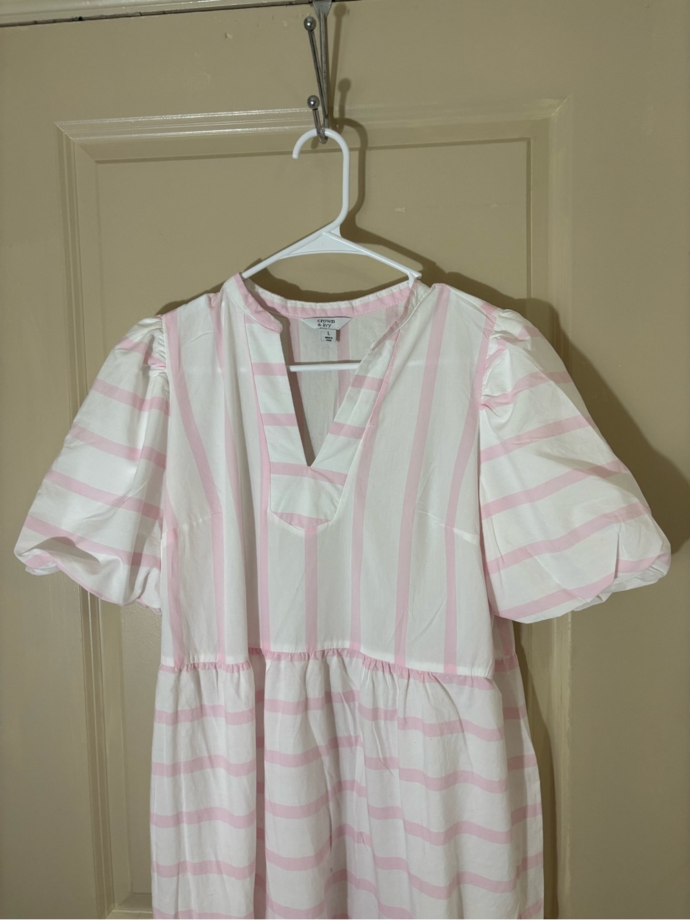 crown & ivy White and Light Pink Striped Maxi Dress - Picture 3 of 7